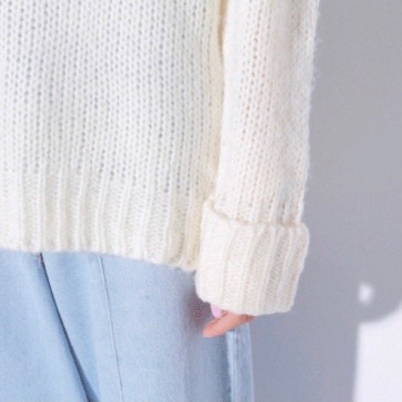 SOLD - Knit Turtleneck Sweater - Picture 4 of 4